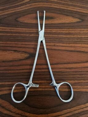 Pair of surgical artery forceps,  Halsted Mosquito forceps Stainless Steel Tool